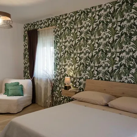 Πανσιόν Merlhome